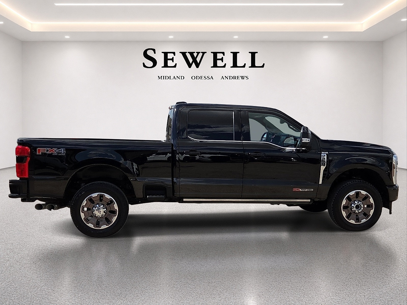Certified 2024 Ford F250 King Ranch AWD/4WD image 5