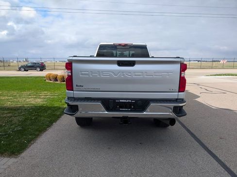 Used 2020 Chevrolet Silverado 3500 LTZ w/ LTZ Premium Package image 8