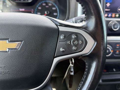 Used 2020 Chevrolet Colorado LT w/ LT Convenience Package RWD image 22