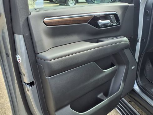 New 2026 Chevrolet Tahoe High Country AWD/4WD image 12