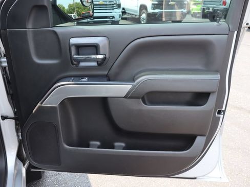 Used 2018 Chevrolet Silverado 1500 LT w/ All Star Edition AWD/4WD image 27