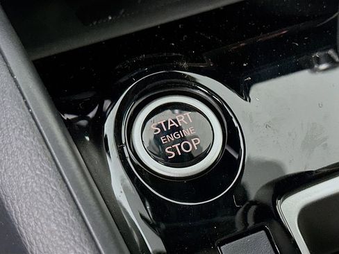 New 2025 Nissan Versa SV w/ Trunk Package image 18