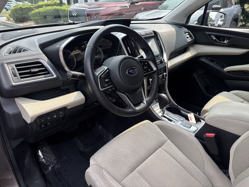 Used 2022 Subaru Ascent Premium w/ Convenience Package AWD/4WD image 30