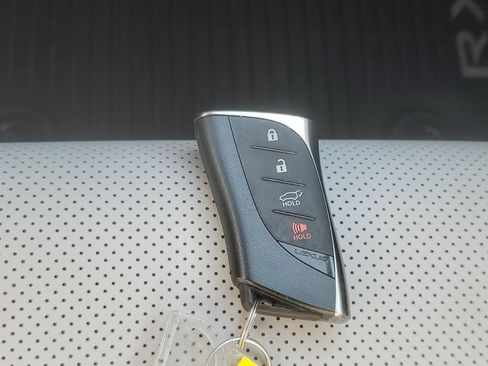 Used 2023 Lexus RX 350 Premium w/ Accessory Package AWD/4WD image 32