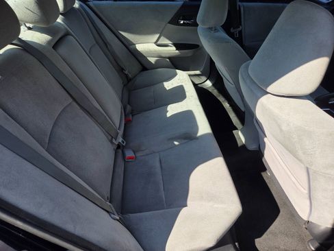 Used 2013 Honda Accord LX image 13
