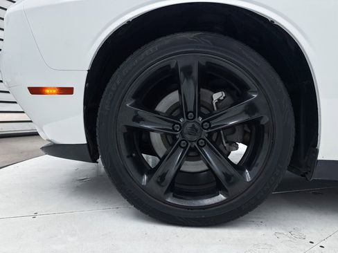 Used 2018 Dodge Challenger SXT Plus image 16