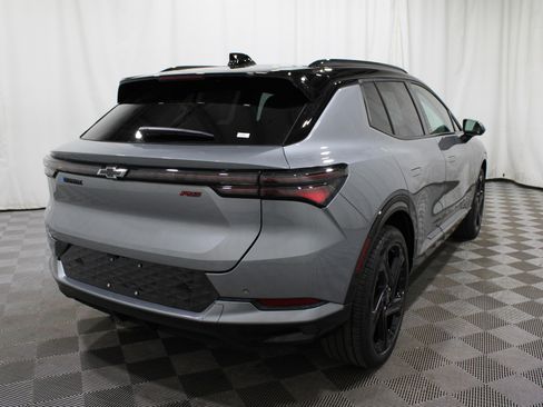 New 2026 Chevrolet Equinox EV RS image 34