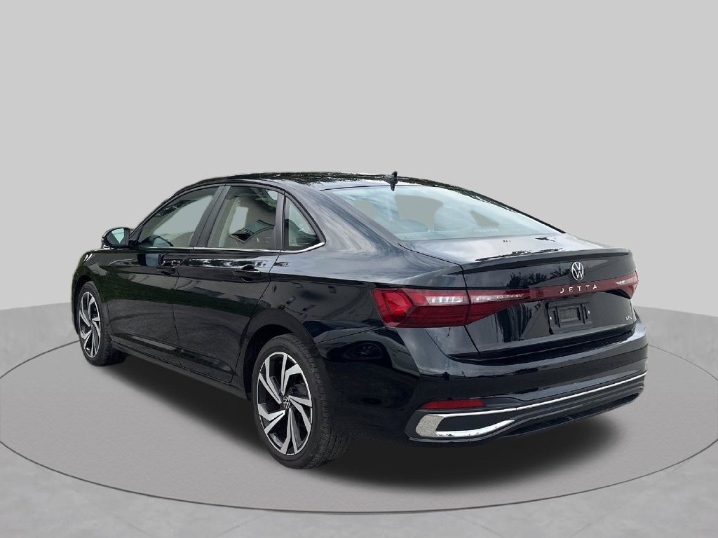 Used 2025 Volkswagen Jetta SEL FWD image 36