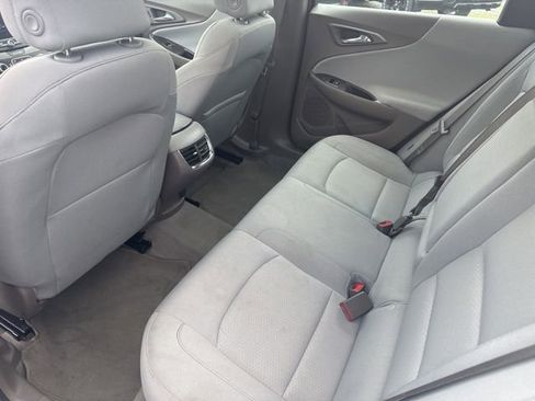 Used 2024 Chevrolet Malibu LT image 19