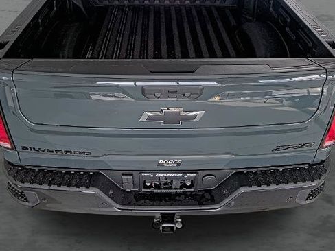 New 2026 Chevrolet Silverado 2500 ZR2 w/ LPO, Dark Essentials Package image 12