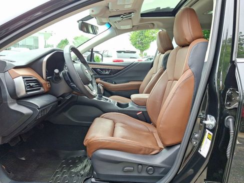 Used 2022 Subaru Outback Touring XT AWD/4WD image 14