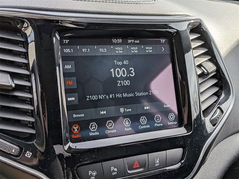 Certified 2022 Jeep Cherokee Limited image 16