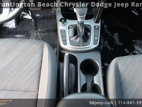 Used 2024 Kia Seltos LX image 14