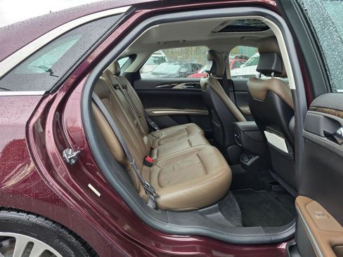 Used 2013 Lincoln MKZ Hybrid image 13