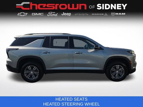 Used 2026 Chevrolet Traverse LT AWD/4WD image 4