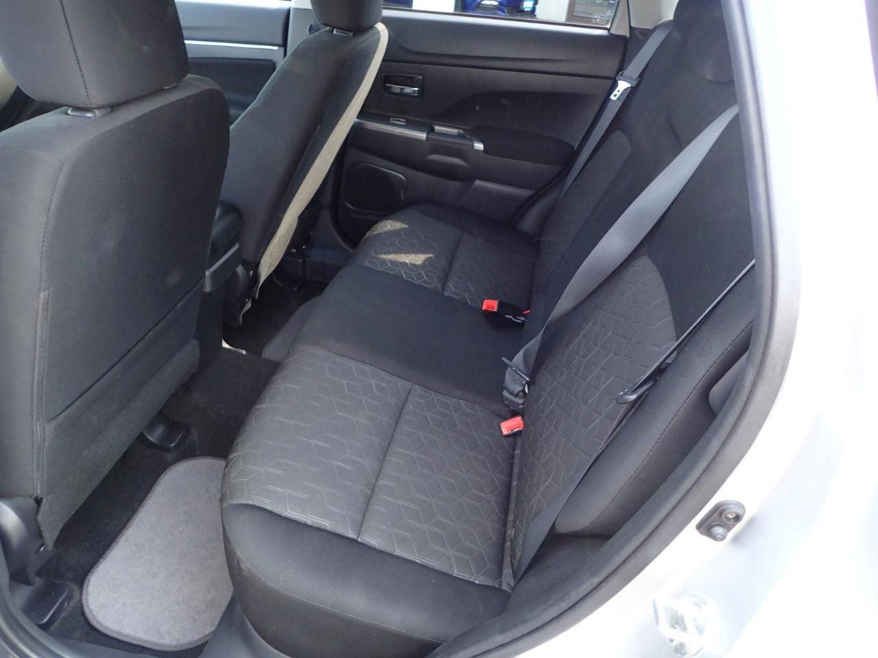 Used 2021 Mitsubishi Outlander Sport ES AWD/4WD image 10