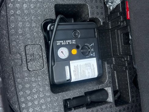 Used 2015 Acura TLX w/ Technology Package image 23