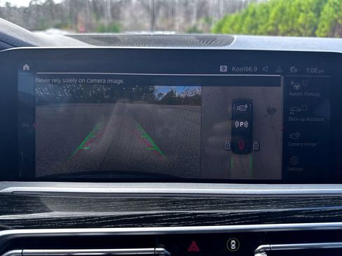 Used 2021 BMW X7 xDrive40i w/ M Sport Package image 10