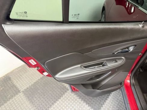 Used 2020 Buick Encore Preferred FWD image 33