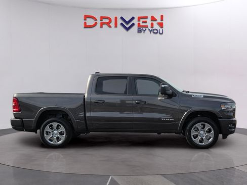 New 2026 RAM 1500 Big Horn AWD/4WD image 8