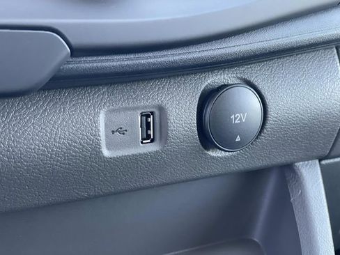 New 2025 Ford Transit 250 Low Roof image 14