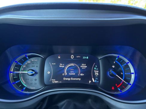 Used 2021 Chrysler Pacifica Touring w/ S Appearance Package image 14