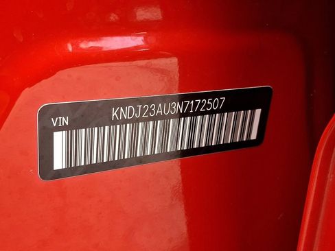 Certified 2022 Kia Soul LX image 28