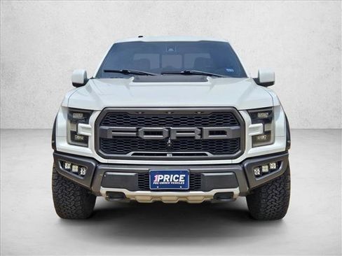 Used 2018 Ford F150 Raptor w/ Equipment Group 802A Luxury AWD/4WD image 2