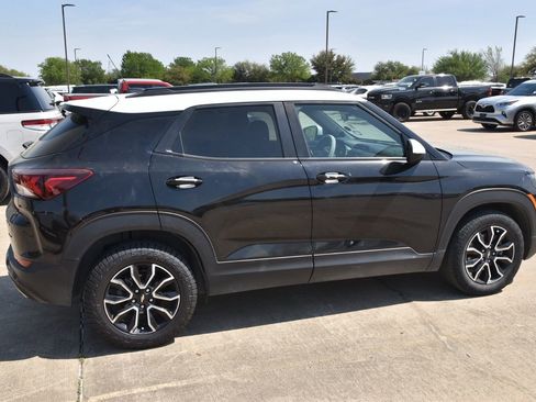 Used 2023 Chevrolet TrailBlazer ACTIV image 5