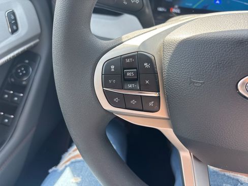 New 2026 Ford Explorer Active image 19