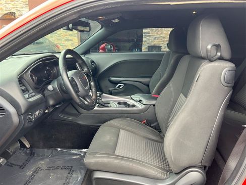 Used 2018 Dodge Challenger SXT w/ Blacktop Package RWD image 9