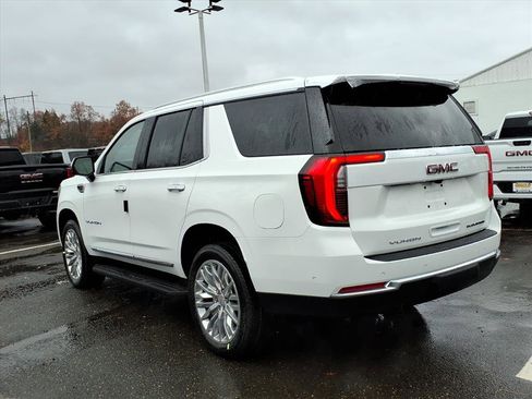 New 2026 GMC Yukon Elevation image 4