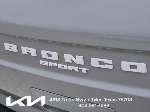 Used 2022 Ford Bronco Sport Outer Banks AWD/4WD image 8