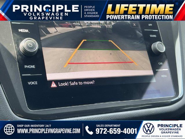 Used 2023 Volkswagen Tiguan SE FWD image 20