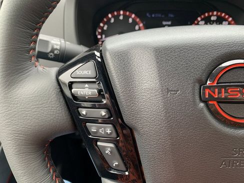 New 2026 Nissan Frontier PRO-4X w/ Pro-4x Convenience Package image 8