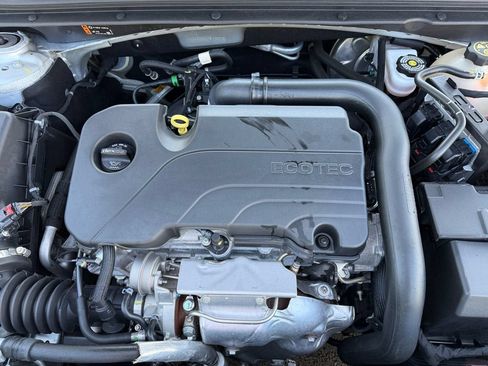 Used 2022 Chevrolet Malibu LT w/ Leather Package FWD image 30