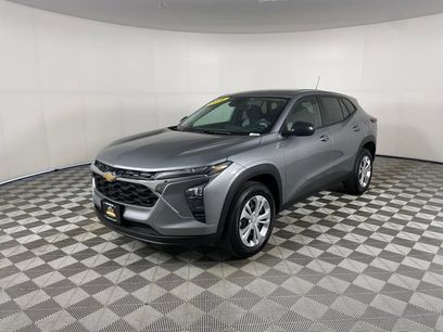 New 2026 Chevrolet Trax LS w/ Driver Confidence Package