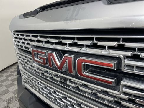 Used 2021 GMC Sierra 3500 Denali w/ Technology Package image 22
