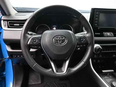 Used 2021 Toyota RAV4 XLE Premium AWD/4WD image 14