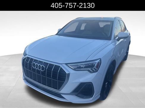 Used 2020 Audi Q3 2.0T Premium Plus image 1