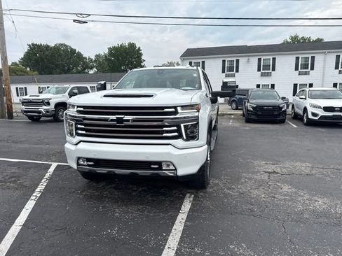 Used 2022 Chevrolet Silverado 2500 High Country w/ Safety Package II AWD/4WD image 14