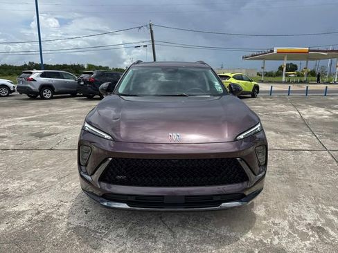 Used 2025 Buick Envision Sport Touring image 4