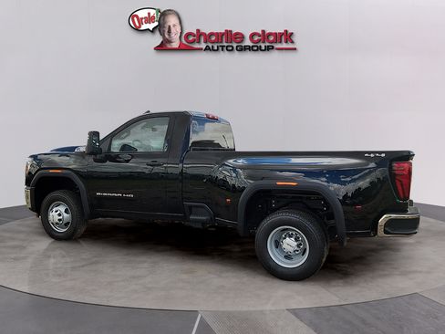New 2026 GMC Sierra 3500 Pro AWD/4WD image 2