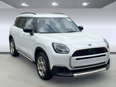 Used 2025 MINI Cooper Countryman S image 5