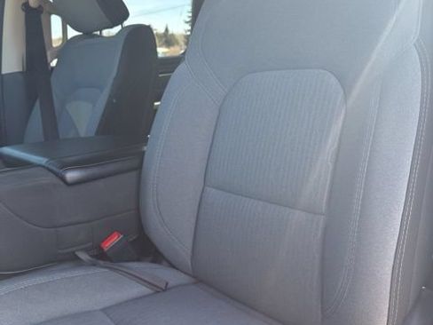 Used 2020 RAM 1500 Big Horn AWD/4WD image 23