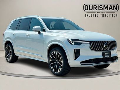 New 2026 Volvo XC90 T8 Plus