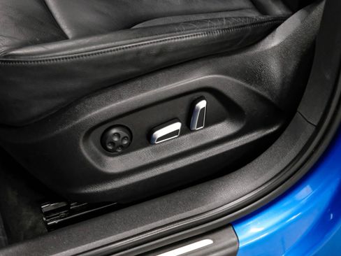 Used 2016 Audi Q3 2.0T Prestige w/ Prestige Package image 33