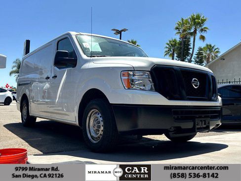 Used 2019 Nissan NV 2500 S RWD image 1