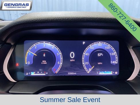 Used 2025 Jeep Grand Cherokee Altitude AWD/4WD image 22