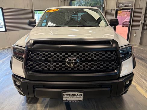 Used 2020 Toyota Tundra SR5 w/ TRD Off-Road Package AWD/4WD image 41